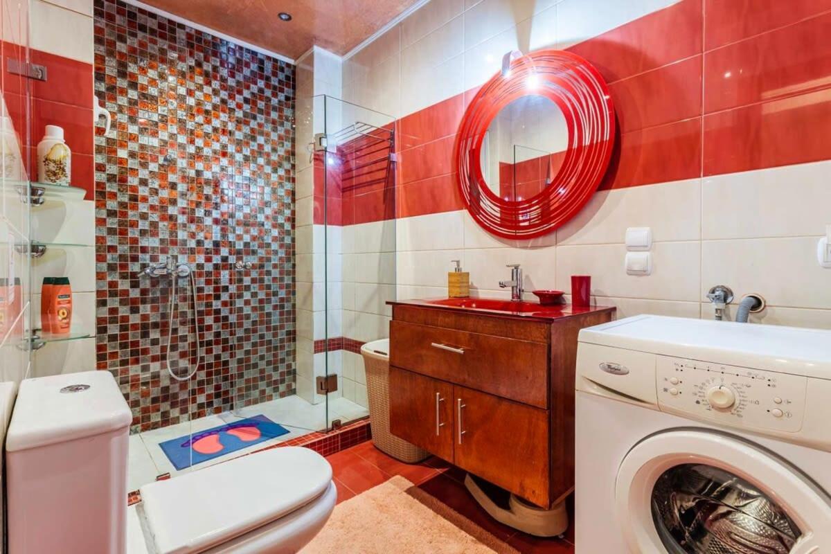 Athens Strawberry Hideaway - City Chic Retreat 외부 사진