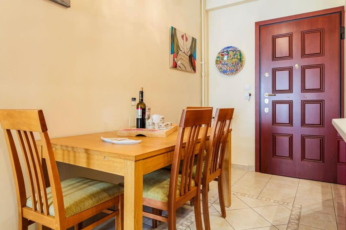 Athens Strawberry Hideaway - City Chic Retreat 외부 사진