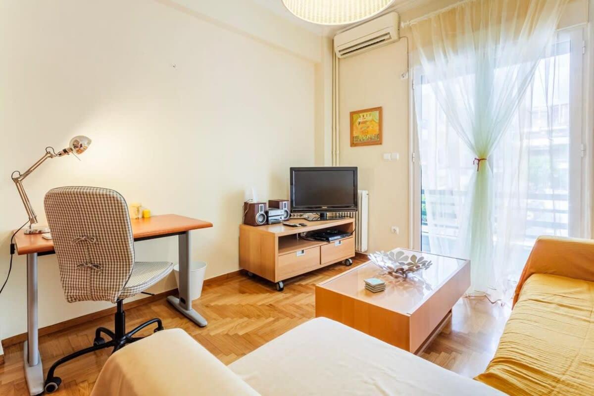 Athens Strawberry Hideaway - City Chic Retreat 외부 사진
