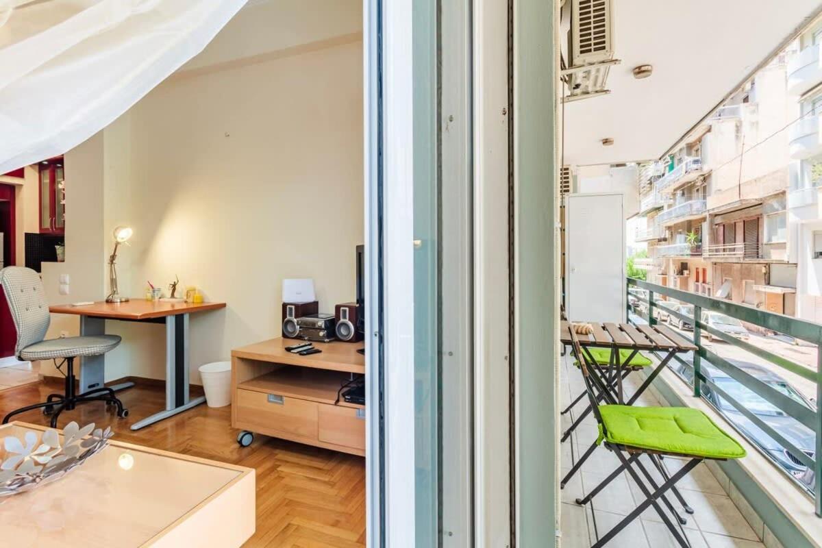 Athens Strawberry Hideaway - City Chic Retreat 외부 사진